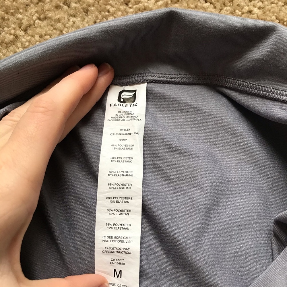 Fabletics Light Grey Cropped Legging - image 4
